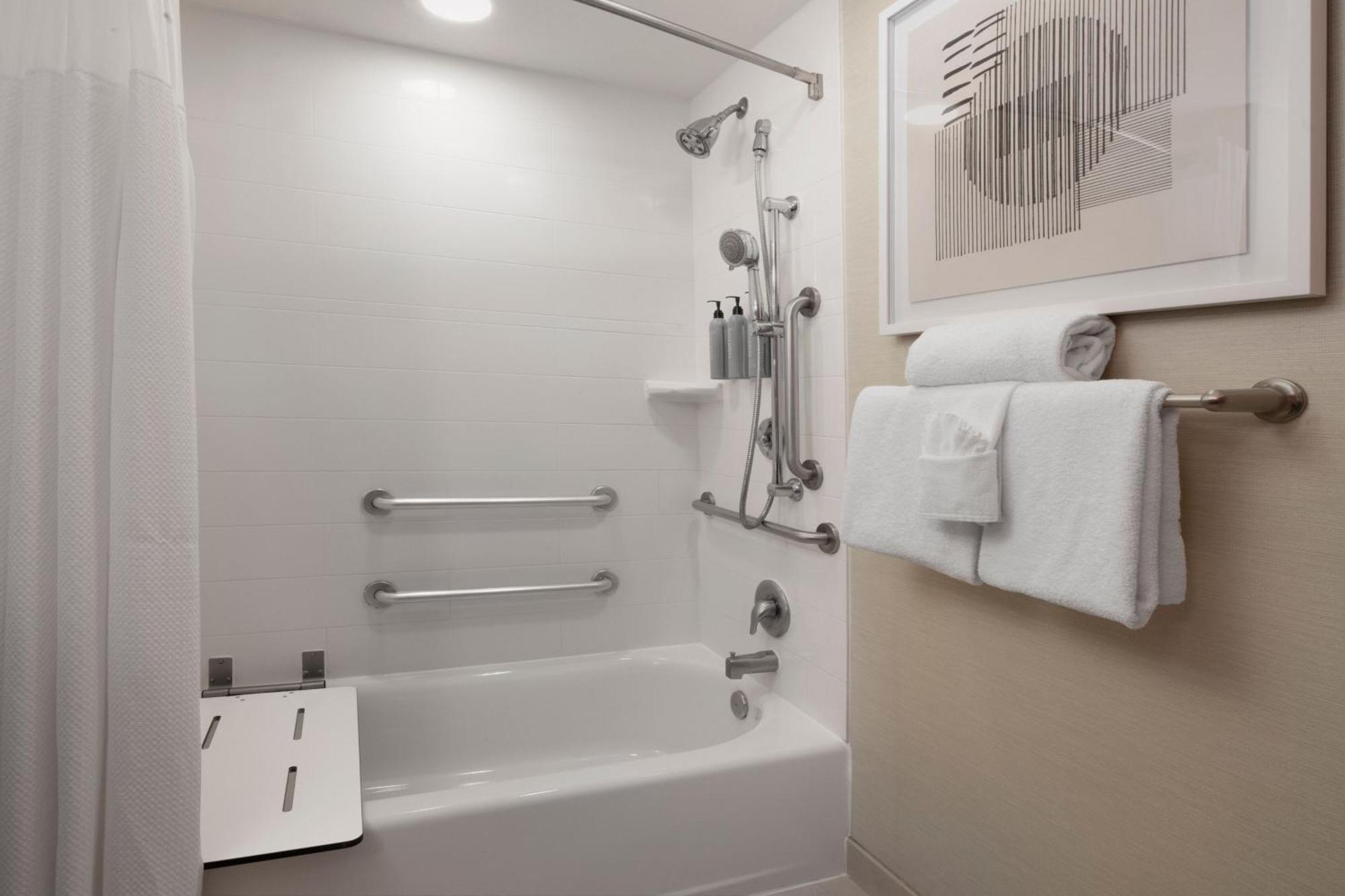 Courtyard By Marriott Galveston Island Hotel Екстериор снимка